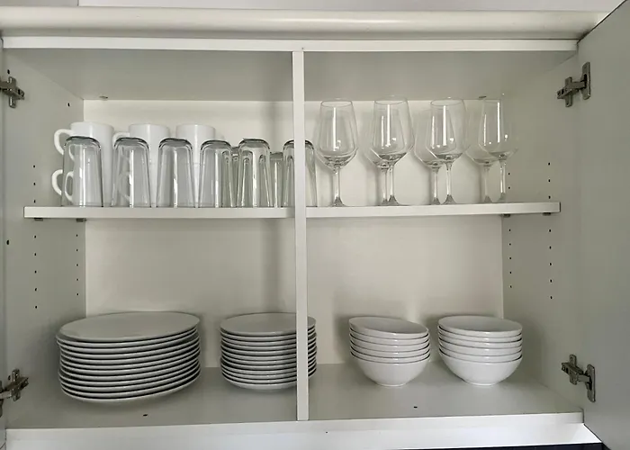 Apartmán 100 M2 With Balcony & Free Parking Vídeň